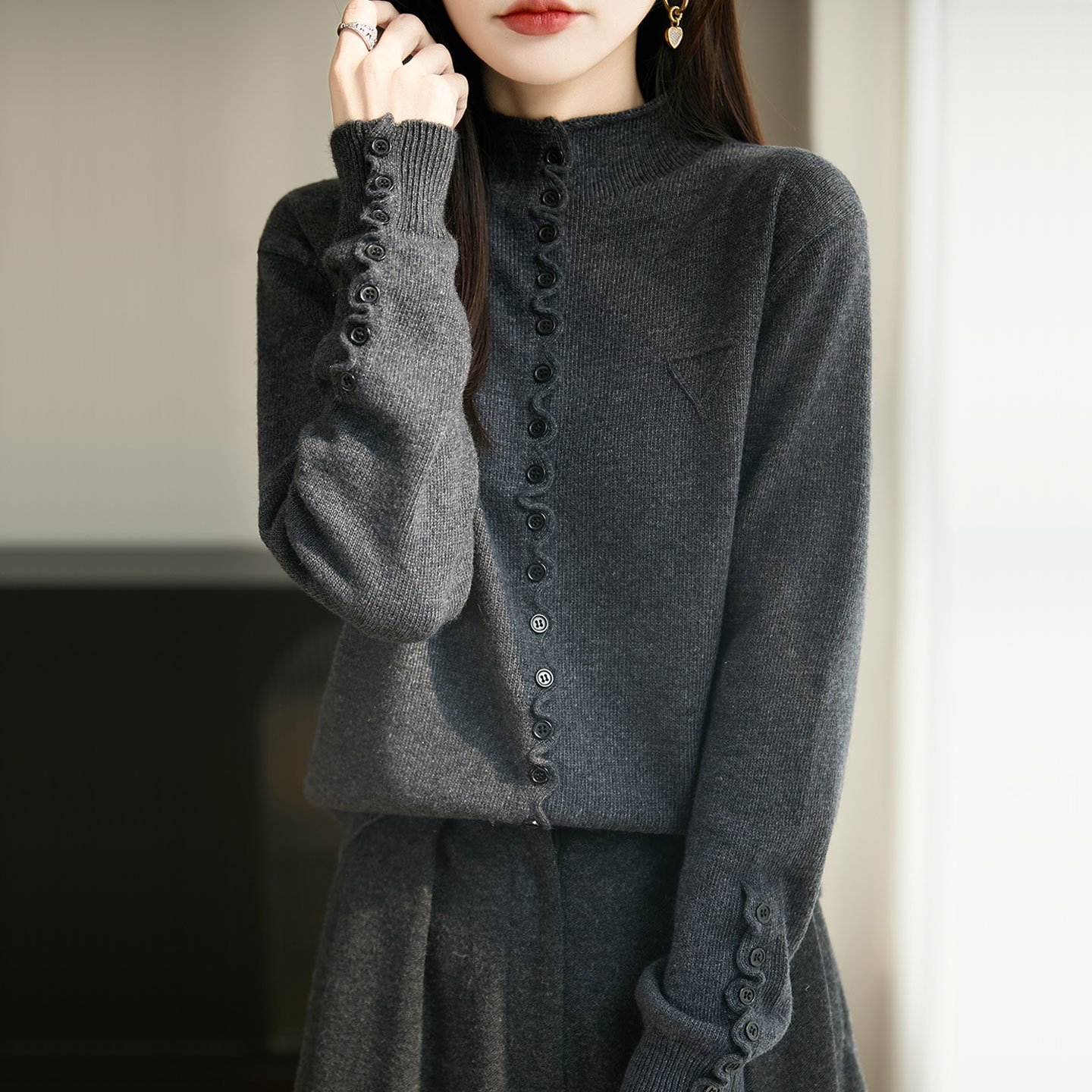 【厂家直供】纯色半高领针织衫女士秋冬新款百搭时尚宽松毛衣外套,女装/女士精品,毛衣,淘宝优惠券,粉丝福利购,淘宝优惠卷