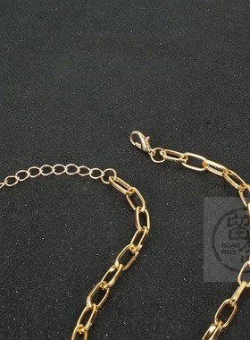 。Temperament golden box chain pearl pendant necklace simple