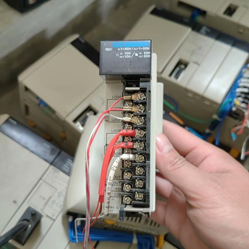 议价PLC/CQM1-TC101,正品