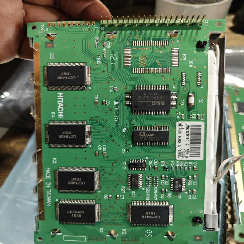 议价HITACHI日立工业液晶屏LMG7420PLFC-X，