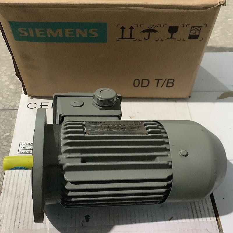 议价电机，型号1LE0001-0DB2，550W功率，