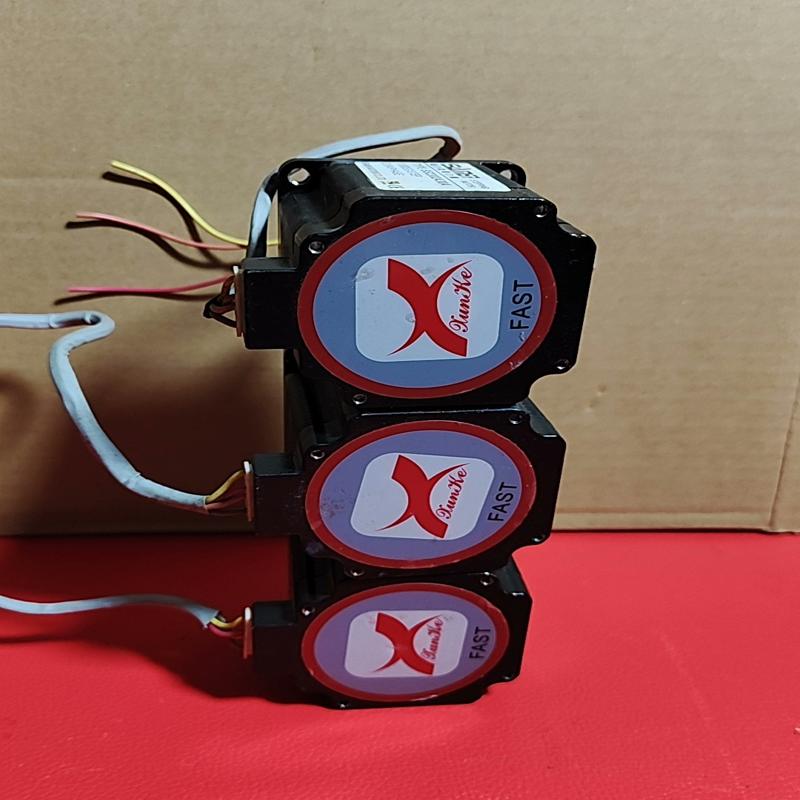 议价山社SS2302A30A步进电机