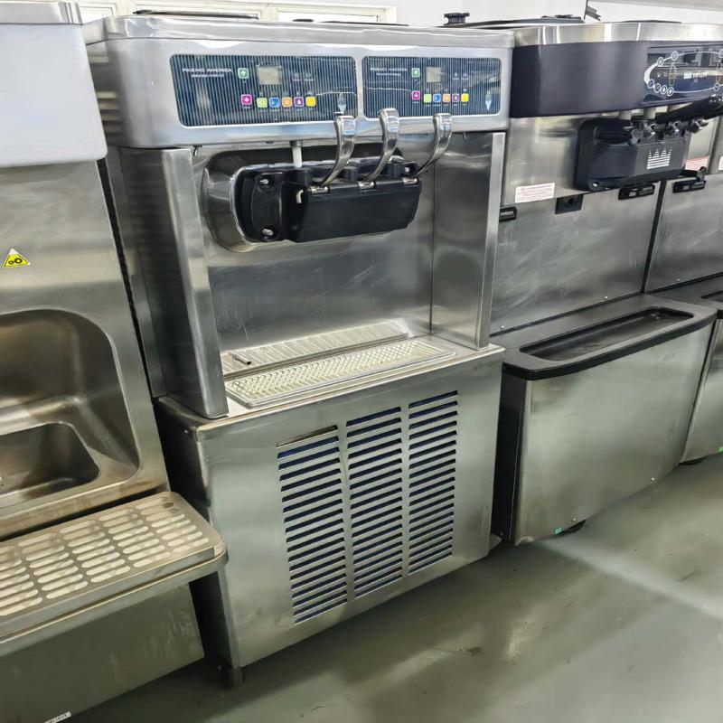 议价pasmo百世贸S520F三头冰淇淋机三相电