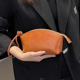 2025新款真皮质感手提包时尚百搭手抓贝壳包小包软皮手拿包女式