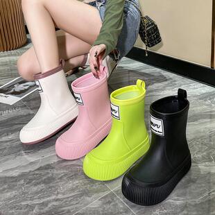 时尚 防滑厚底外穿 雨靴女士防水中筒雨鞋 女生学生潮流柔软水靴胶鞋