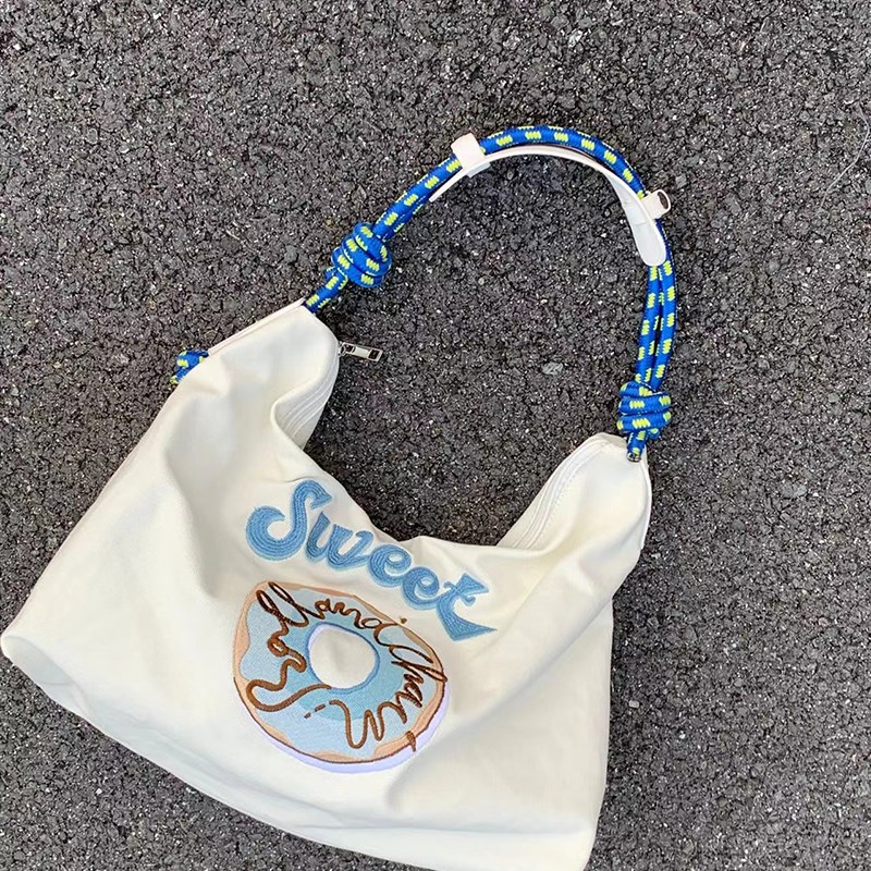 夏季百搭日本小众潮牌质感帆布大容量托特包时尚刺绣单肩腋下包女