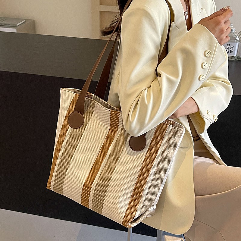 大容量条纹撞色托特包女2025新款时尚通勤手拎袋百搭通勤帆布包女