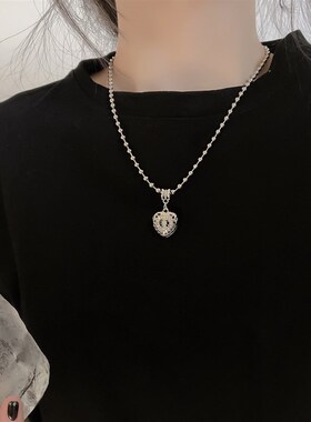 Punk Thick Lock Chain Heart Shape Pendant Short Choker Neckl