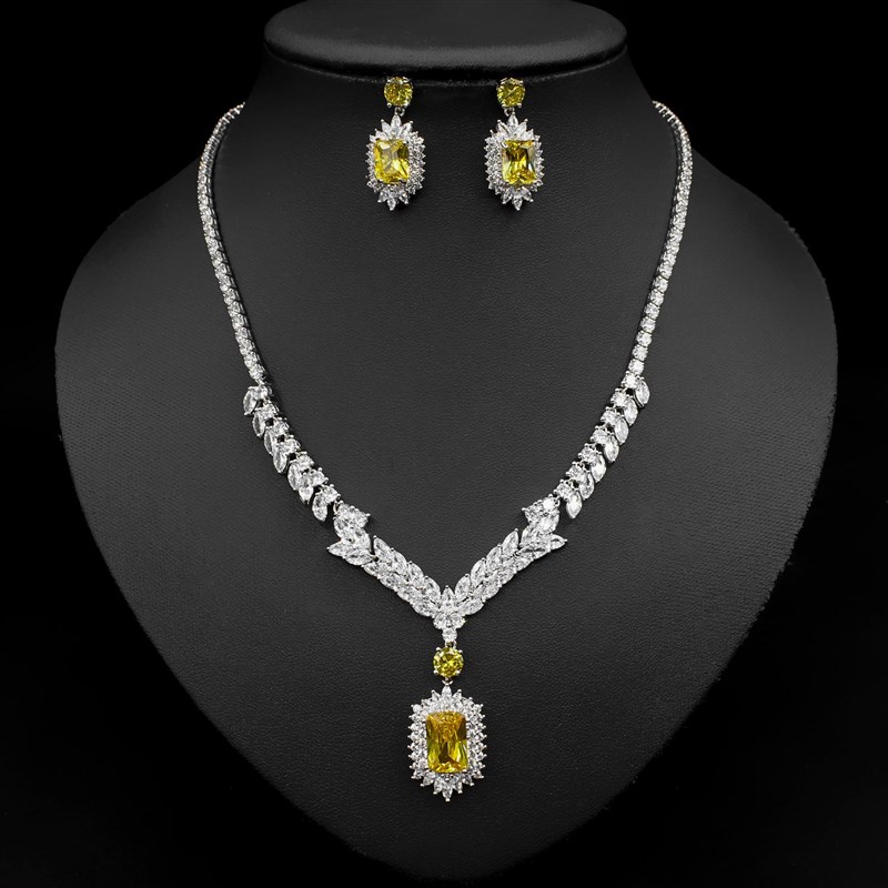 项链套装锆石新娘耳环礼服首饰配饰婚纱珠宝饰品闪轻奢宴会两件套