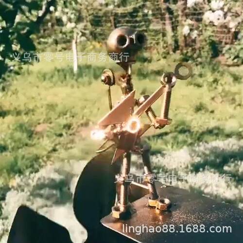 适配Handmade Metal Drummer Windmill  手工金属吉他手风车