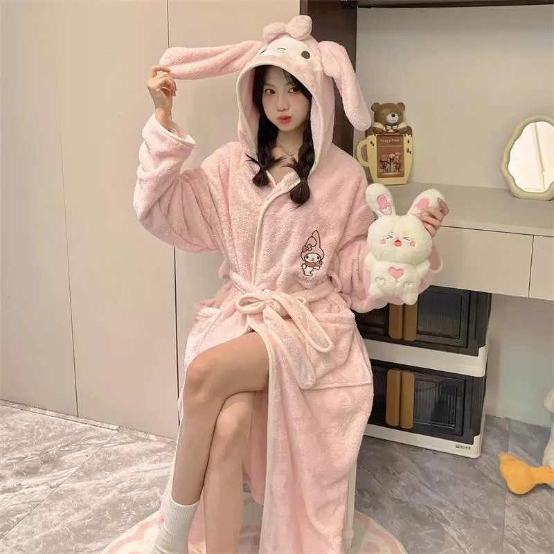 韩系连帽珊瑚绒睡衣女款2026冬季新款保暖卡通甜美少女睡袍家居服图片