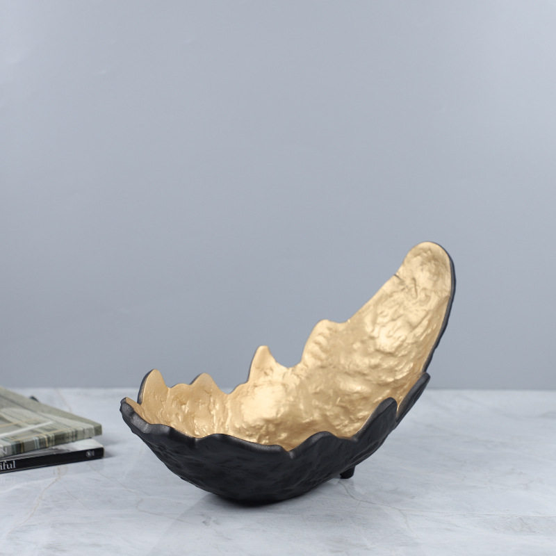 现代简约黑金弯月牙形树脂果盘装饰托盘摆件客厅茶几软装家居饰品