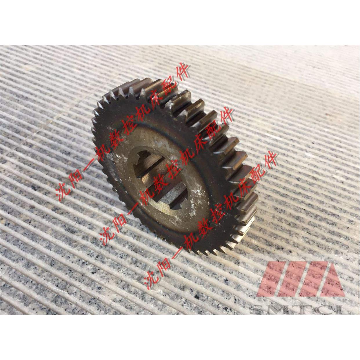 大连机床CD6140CD6150床头箱齿轮20745齿数Z42 M2.5 原厂正品