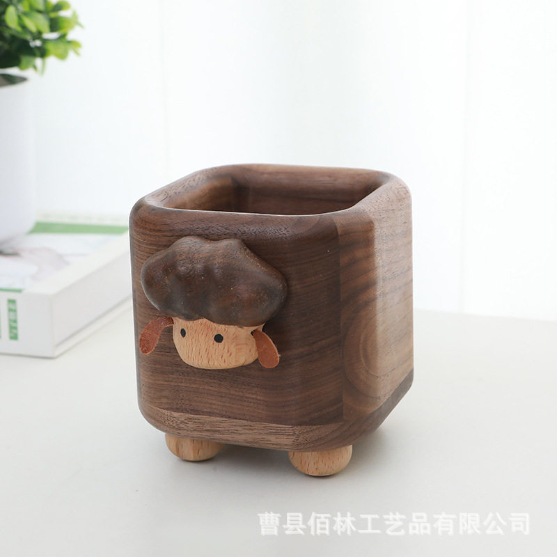 创意黑胡桃小羊木笔筒实木收纳盒笔筒办公室桌面摆件笔筒生日礼物