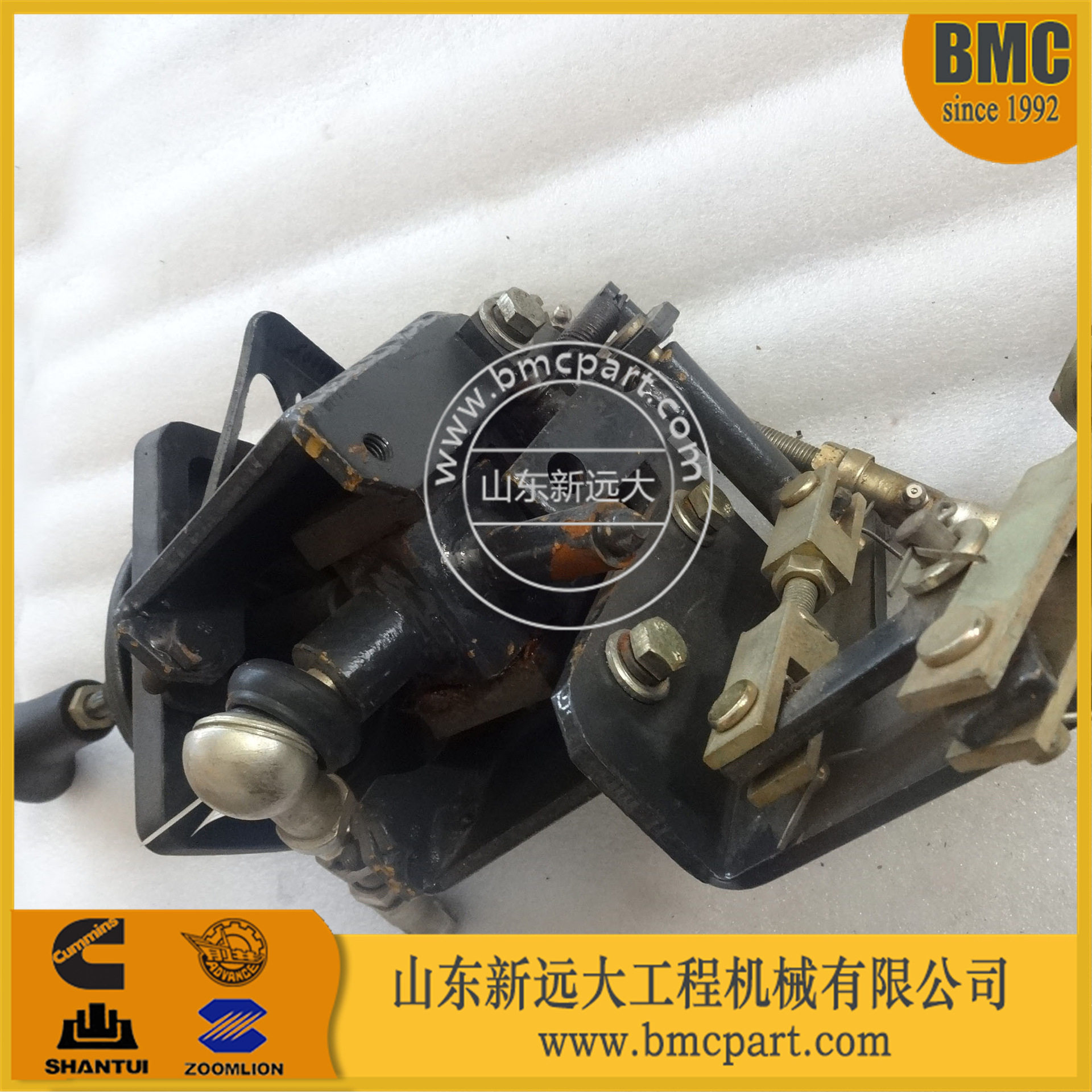 山推SD13变速操纵配件 变速操纵总成10y-25b-06000 推土机配件