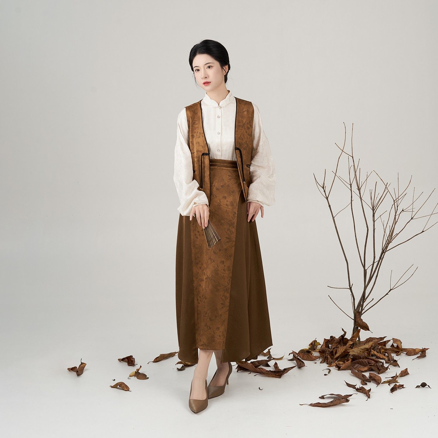 琉珠织造司新中式盘扣立领莱赛尔提花琵琶袖衬衫植物染马甲半身裙,女装/女士精品,汉服套装,淘宝优惠券,粉丝福利购,淘宝优惠卷