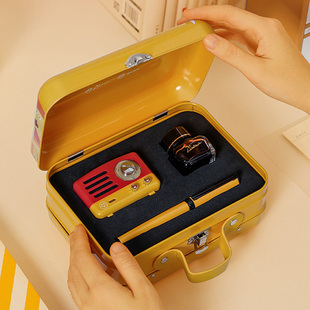 毕业季礼物送老师女生男生大学生实用升学考上大学送的生日升学宴