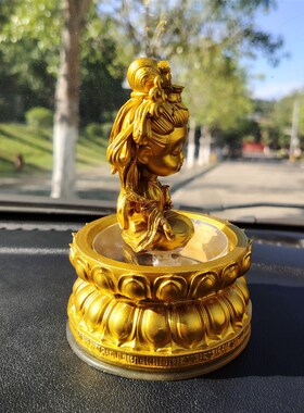 2025新款创意太阳能汽车中控台装饰摆饰可M爱萌观音菩萨像车载摆