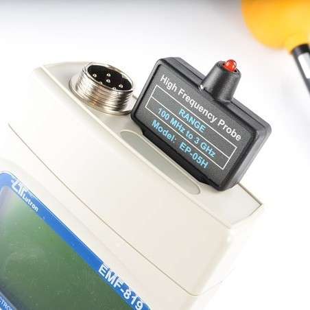 EMF-819高频电场强度计EMF819电磁波测试仪路昌LUTRON高频场强仪