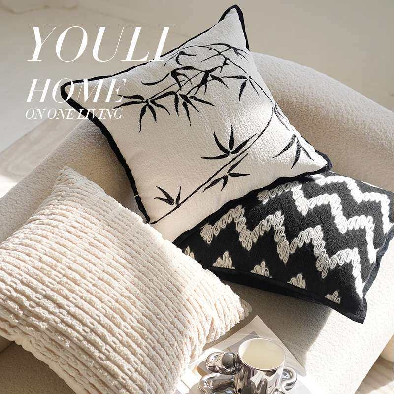黑色轻奢中古高级感刺绣抱枕套ins风北欧客厅沙发床上靠枕靠背垫