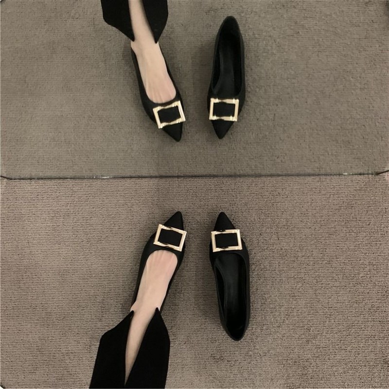 速发新版通勤款尖头浅鞋单口平跟鞋设计感瓢鞋2024早春韩款鞋42