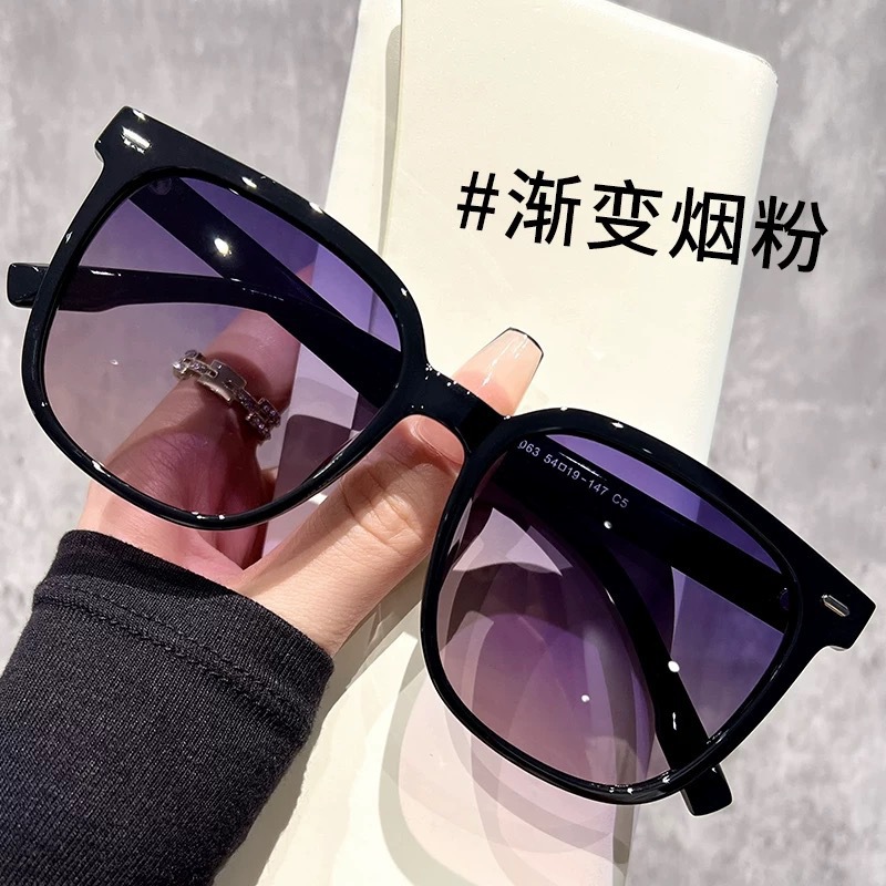 日本品质新款超轻墨镜女高级感偏光太阳眼镜防晒防紫外线大框显脸