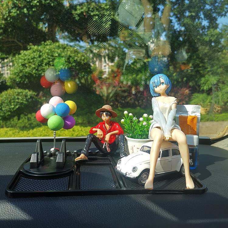 车载手机支架导航架汽车临时停车牌多功能车内用仪表台防滑垫用品