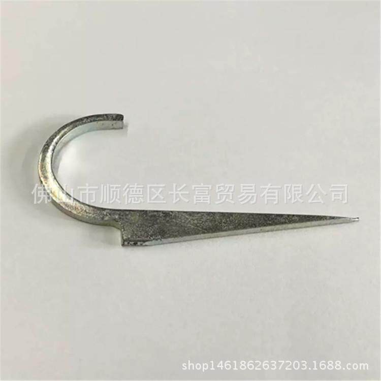 联塑出口装4分码钉水管钉pvc管钩钉管卡喉码6分码钉1寸扁钩钉