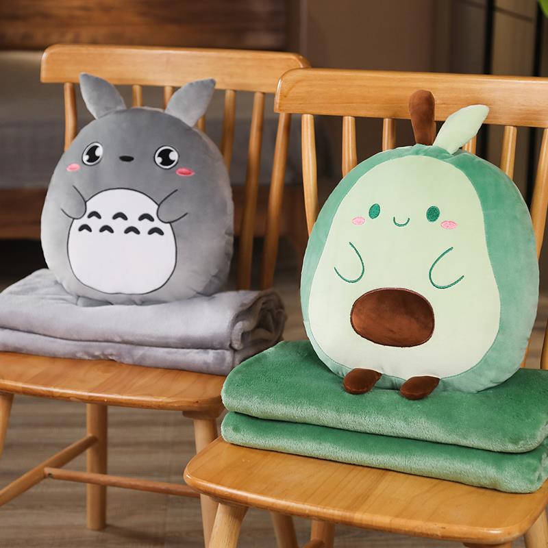 抱枕被子两用珊瑚绒汽车上折叠车载办公室车内毛毯午睡枕头小加厚