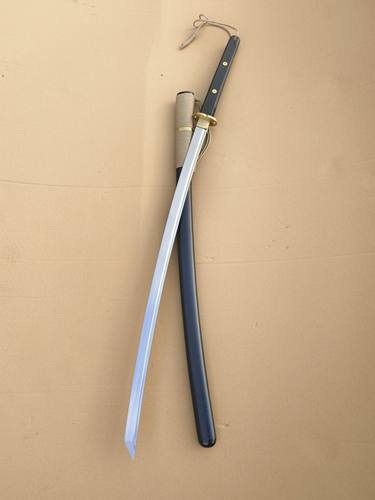 单手890g战术长切，未开刃