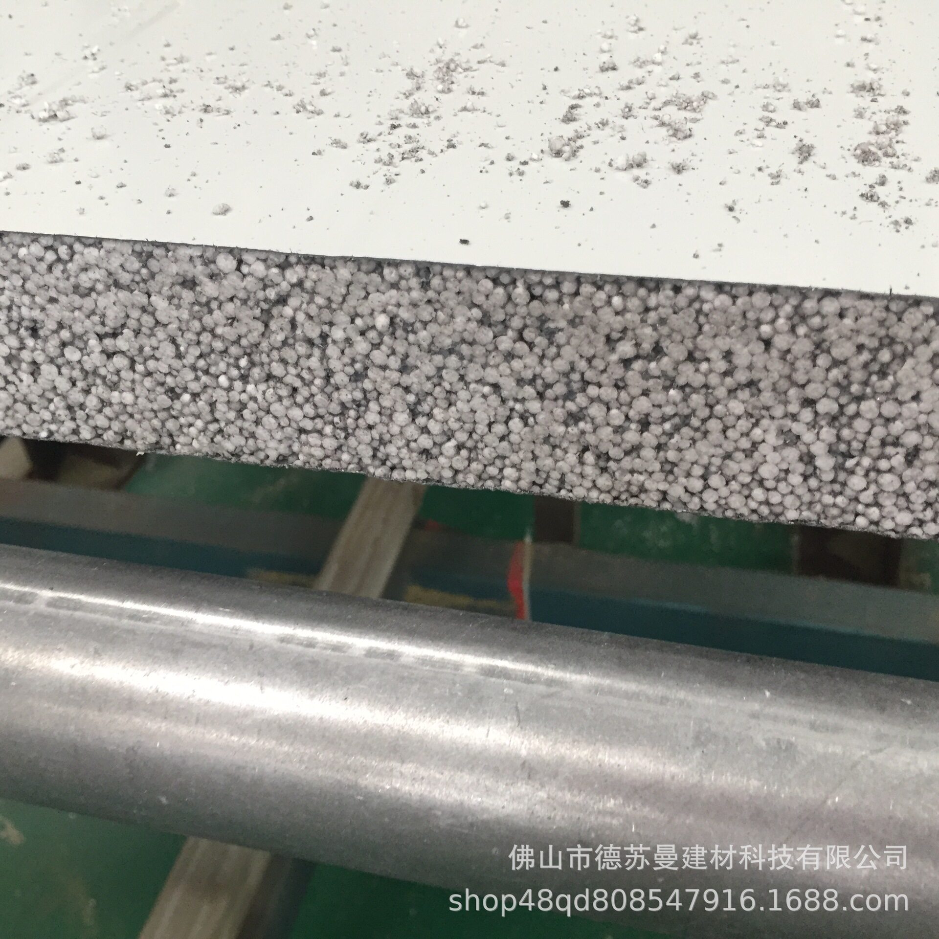 广东厂家直销彩钢硅岩夹芯板 A级防火防水 净化板 彩钢隔墙板节能