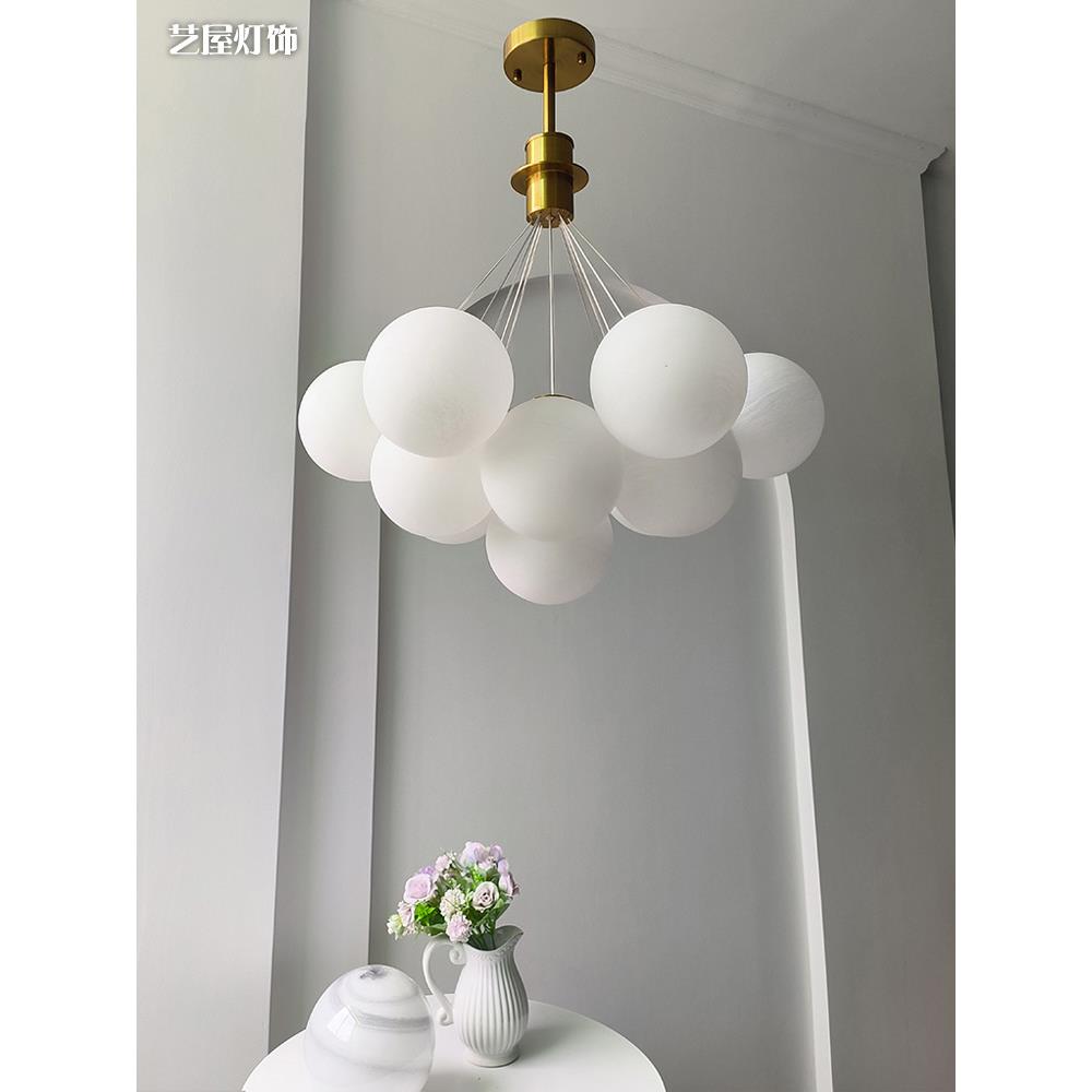 法式轻奢客厅吊灯复古魔豆灯玻璃现代中古风儿童房泡泡灯卧室吊灯