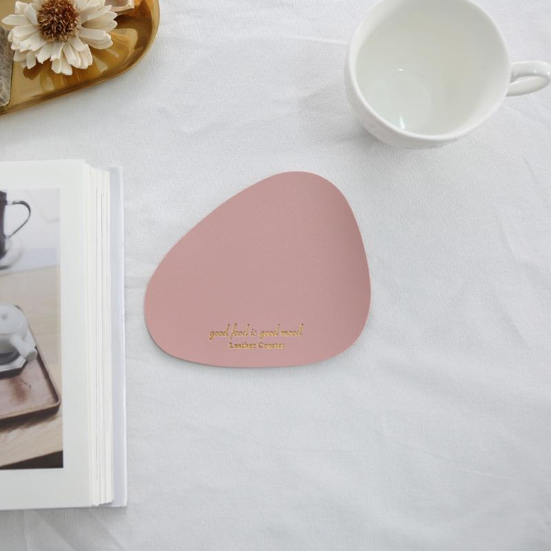 北欧防水隔热防油PU皮革简约家用多功能创意防滑咖啡西餐碗垫杯垫