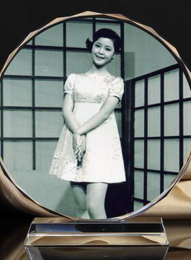 邓丽君水晶摆件收藏品摆设纪念品礼物台湾歌星装饰品人偶模型礼品