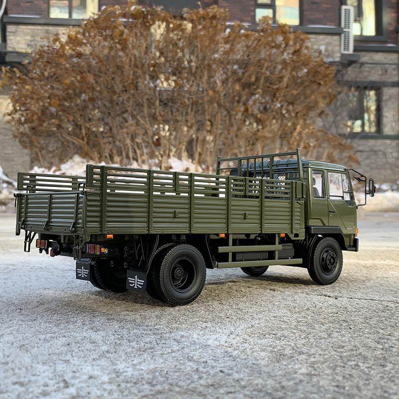l纪龙厂解放J3军卡车1:24合金仿真汽车模型车解放J3世卡车模收原
