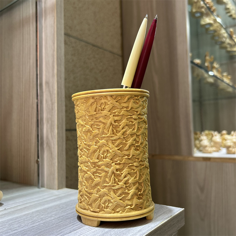 小叶黄杨木雕百鸟笔筒创意实木收纳盒办公室桌面摆件笔筒中式圆形