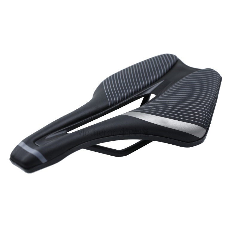 New Italy Racing Bike Saddle Training Grade Man Road Tt Tria