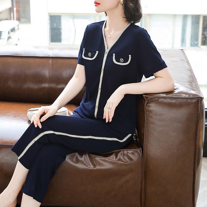 母亲节妈妈夏装运动服套装女2024新款中老年女短袖t恤上衣服薄款