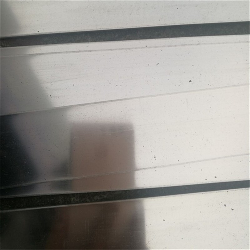 304不锈钢双面抛光面扁钢条扁条扁铁30*2.0mm 6米/支 可打孔圆边