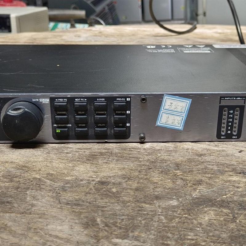 (议价)DBX   240专业舞台数字音频处理器,实物图片,外表划痕