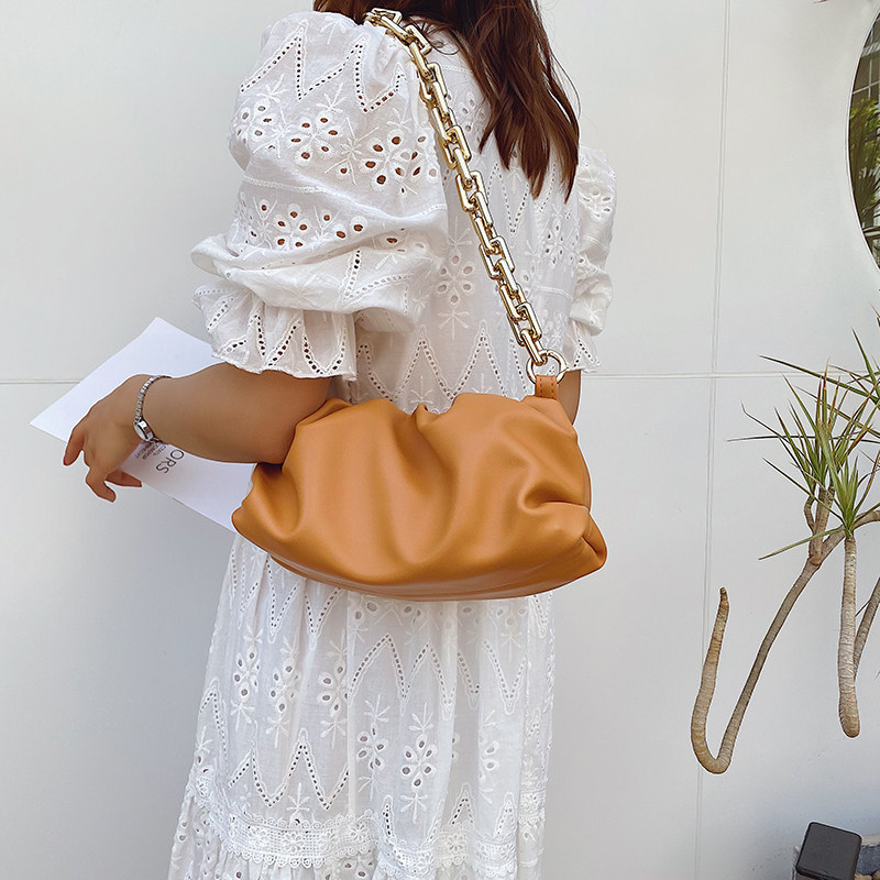 极速2021 Day Clutch Thick Gold Chains Dumpling Clip Purse Ba