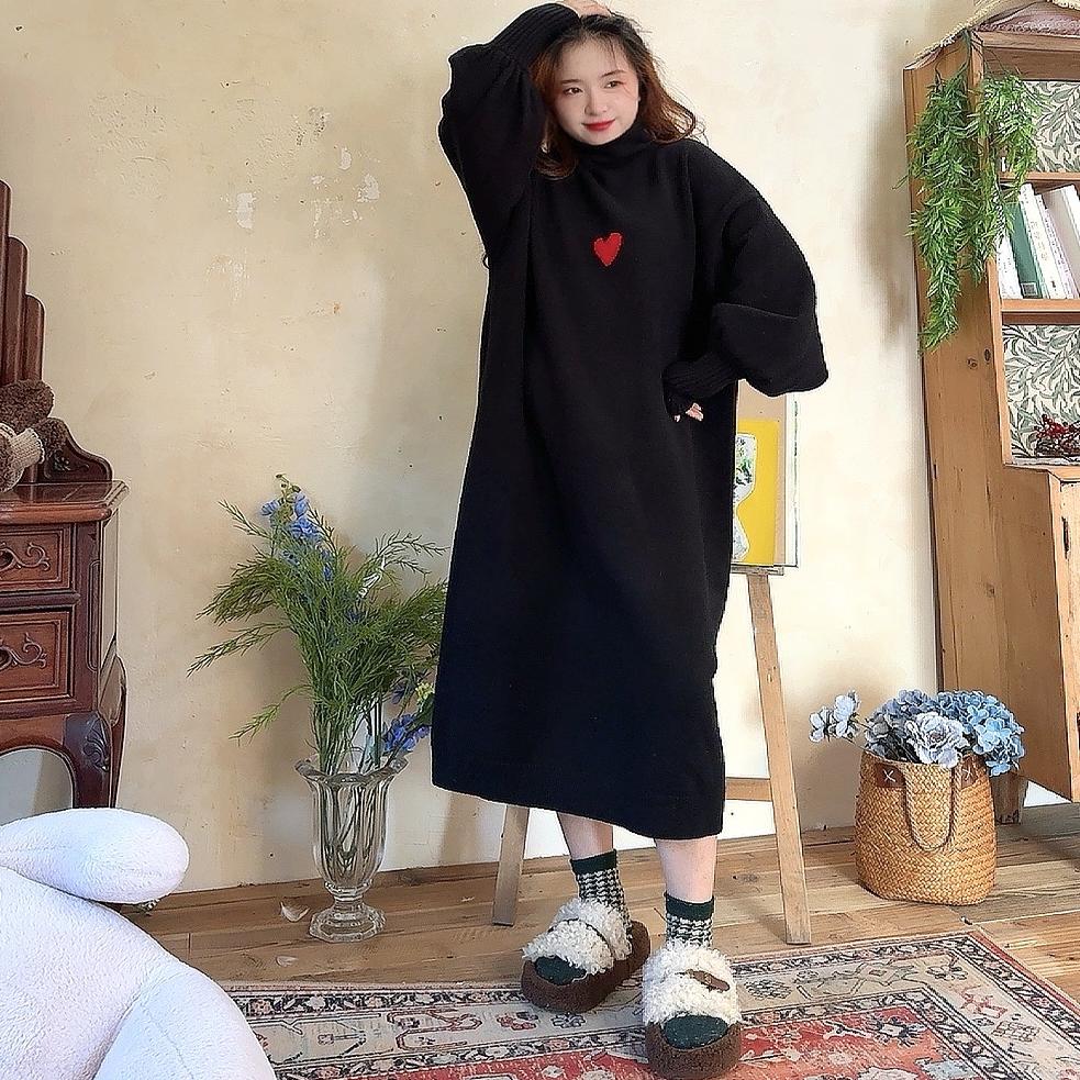 2025新款宽松心形刺绣毛衣