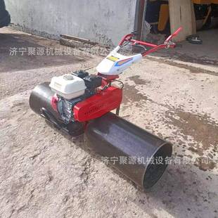 手扶式草坪滚压机公园别墅草地滚筒压平机内燃自走草坪压实机
