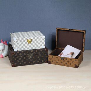 高颜值格子桌面收纳盒卧室床头柜收纳盒高档轻奢小收纳箱玄关装饰