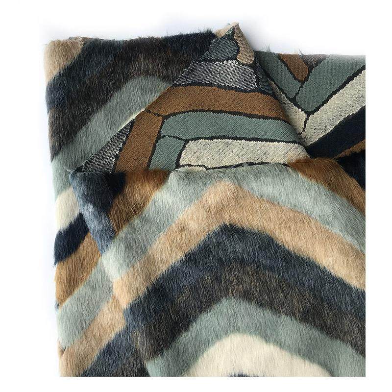 秋冬人造毛皮斜纹V型提花毛绒面料