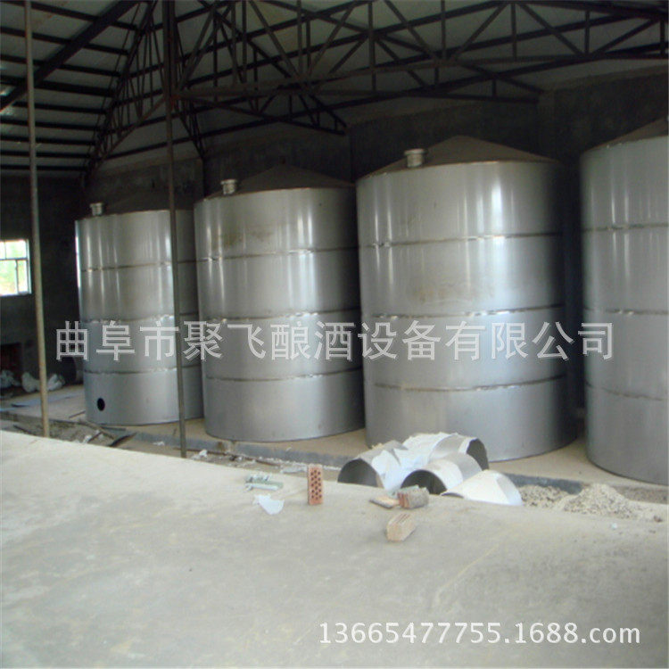 无菌304储罐 酒厂大型不锈钢酒罐群 优质不锈钢酿酒设备厂家