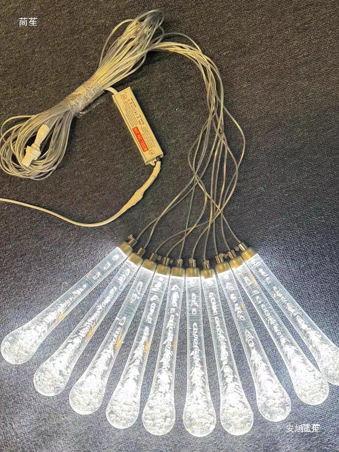 婚庆吊顶装饰透明气泡亚克力水滴吊灯婚礼场景艺术LED灯串道具灯