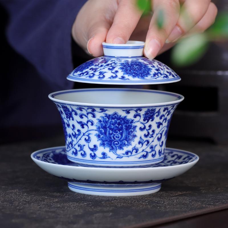 手绘青花缠枝莲三才盖碗敬茶碗泡茶器高端陶瓷单个茶具茶碗不烫手