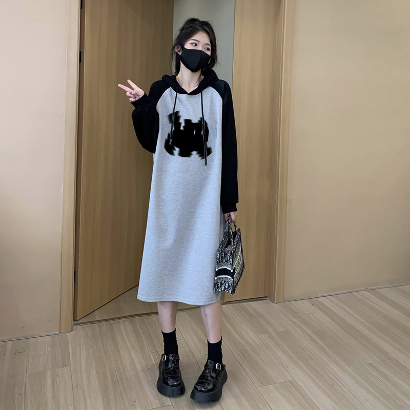 速发大码装早秋长裙连帽过衣连衣袖初秋装宽松慵懒风卫膝长裙子