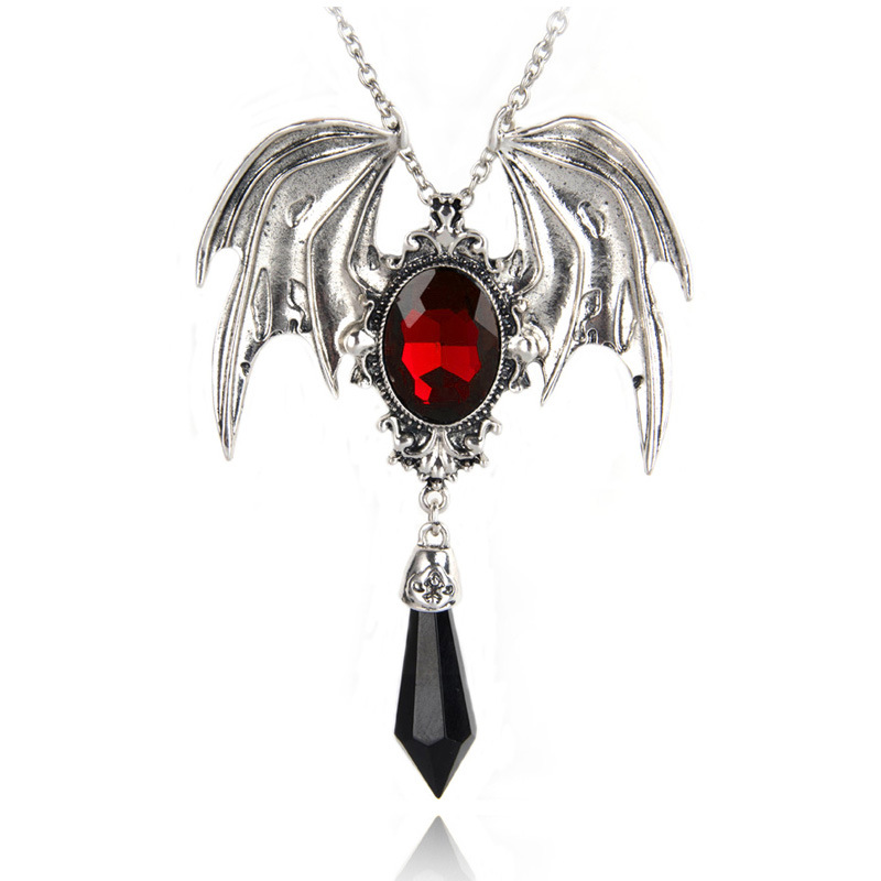 推荐Goth Necklace for Women Vintage Halloween Emo Bat Wings